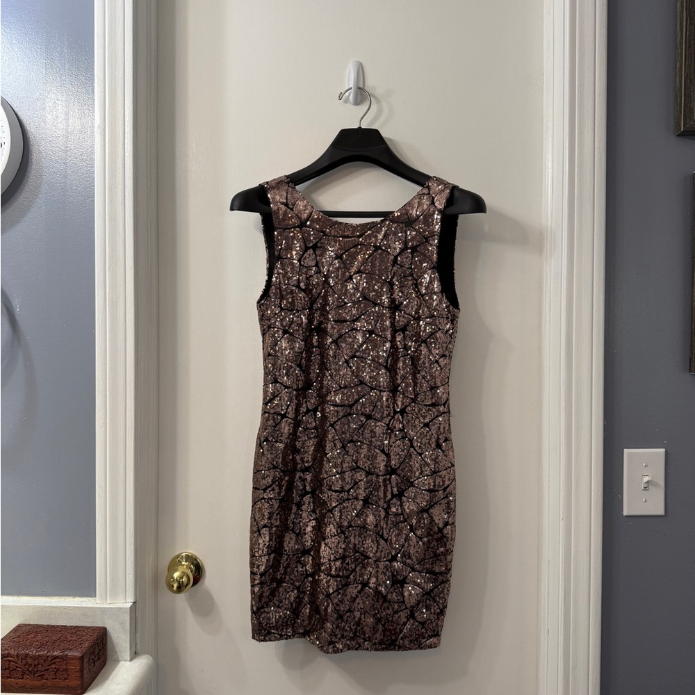 Elegant Brown Sleeveless Dress
